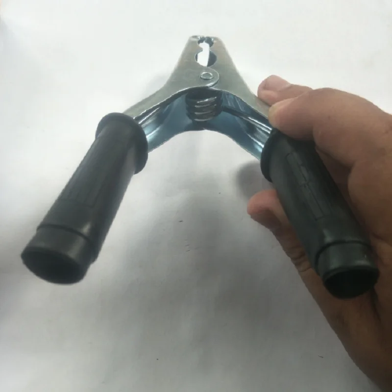 

1Pc 300Amp Welding Ground Clamp Welding Electrode Holder Earth Ground Cable Clip for Welding Clamps Welder Tools