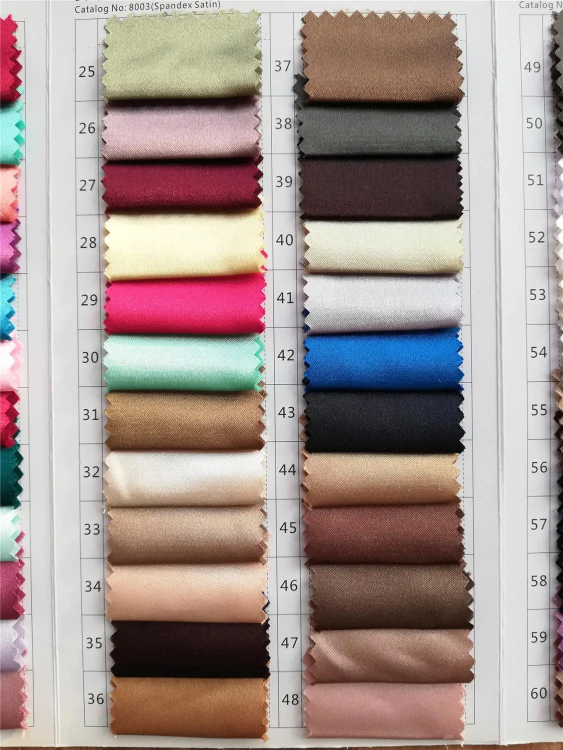 Платье-макси на тонких бретельках с глубоким вырезом и открытой спиной | Свадьбы