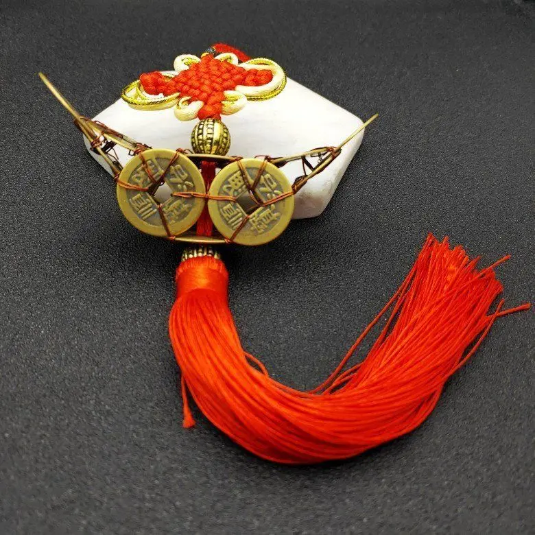 

Yuanbao Feng Shui ornaments protect Ping 'an Town's residence, make a fortune, Pure copper passepartout copper ball car hang