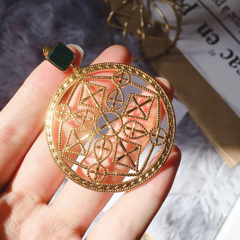 Fashion Fancy Hollow Faceplate Pendant Earrings Green White Malachite Studs For Women Brand Jewelry | Украшения и аксессуары