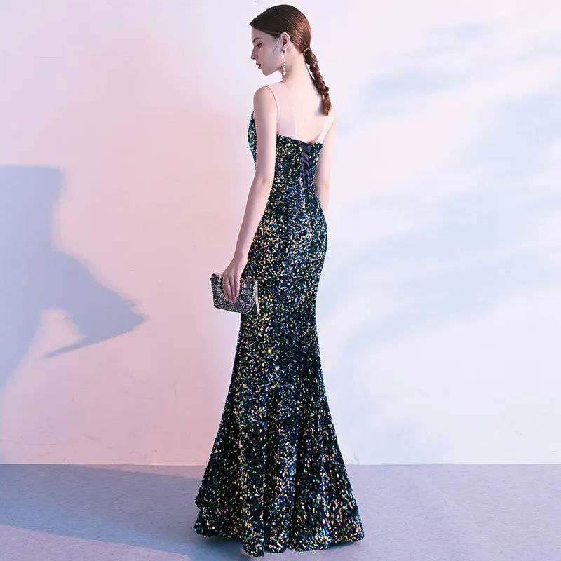 Женское вечернее платье русалка длинное праздничное без рукавов расшитое