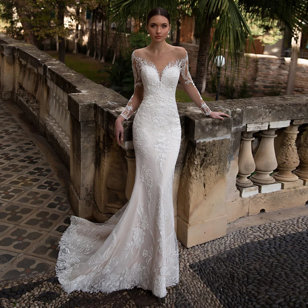 

Elegant Embroidery Lace Bridal Dresses Sexy V-neck Long Sleeve Sweep Train Mermaid Wedding Dresses with Crystal