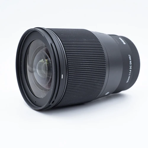 Sigma 16 мм f/1 4 DC DN современный объектив|Объективы для фотоаппаратов| |