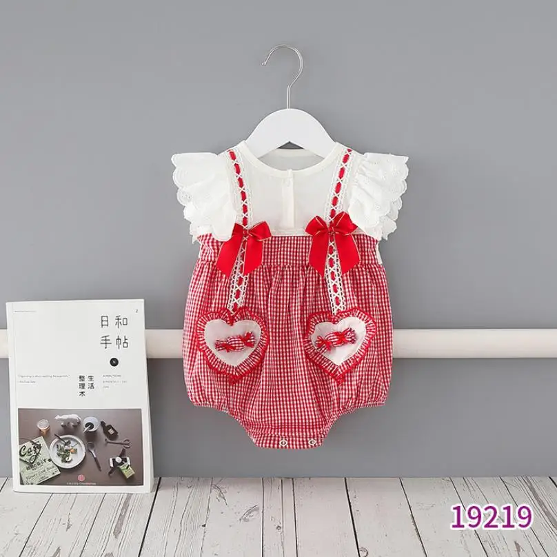 

Летнее Новое клетчатое боди для новорожденных девочек 0-24 м, цельные детские комбинезоны, хлопковая одежда для маленьких девочек с бантом L779