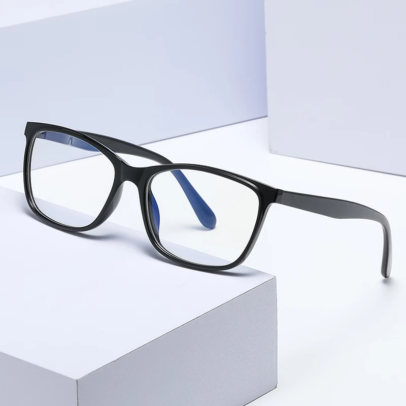 

HEEL Lensessquare frame design simple and generous