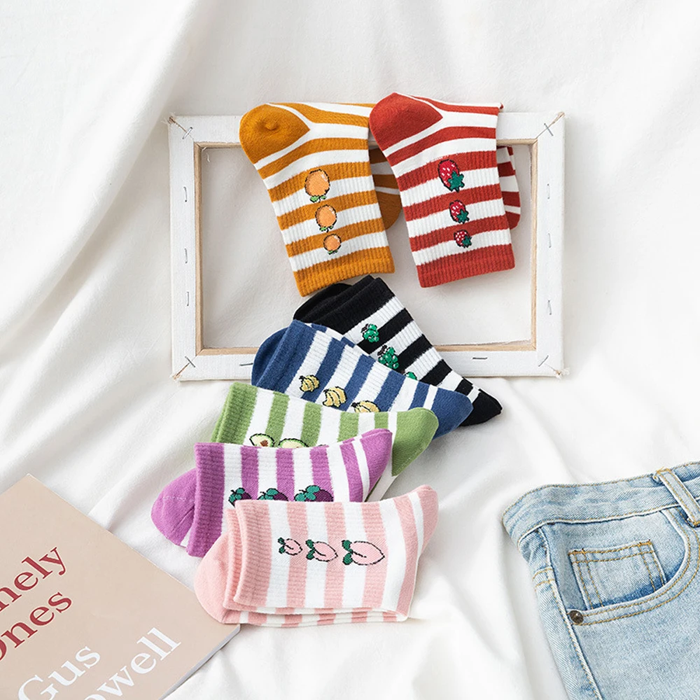 Хлопковые жаккардовые носки с фруктами женские милые полосатые авокадо и едой в