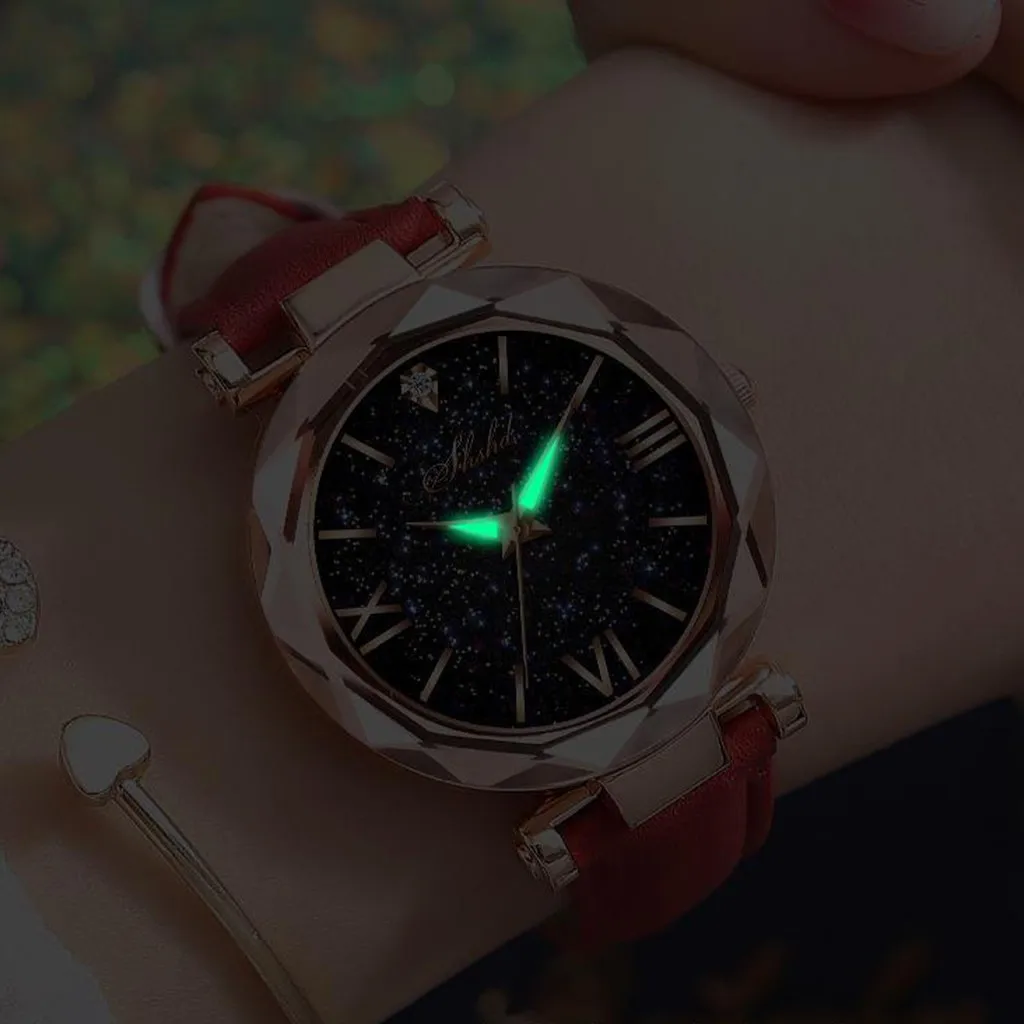 

Women's Fashion Simple Style Diamond Watch Unisex Stars Little Point Frosted Belt Dotted With Roman Scale Quartz watch adult