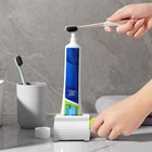 Выдавливатель для зубной пасты с зажимом, многофункциональное устройство для зубной пасты, держатель для очищающего средства для лица, выдавливатель, инструменты для ванной комнаты