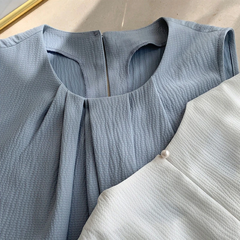 

2021 Summer Women's Sleeveless Tops French Elegant Shirts Fresh Temperament Fashion Pleated Blouse Ladies White Clothes