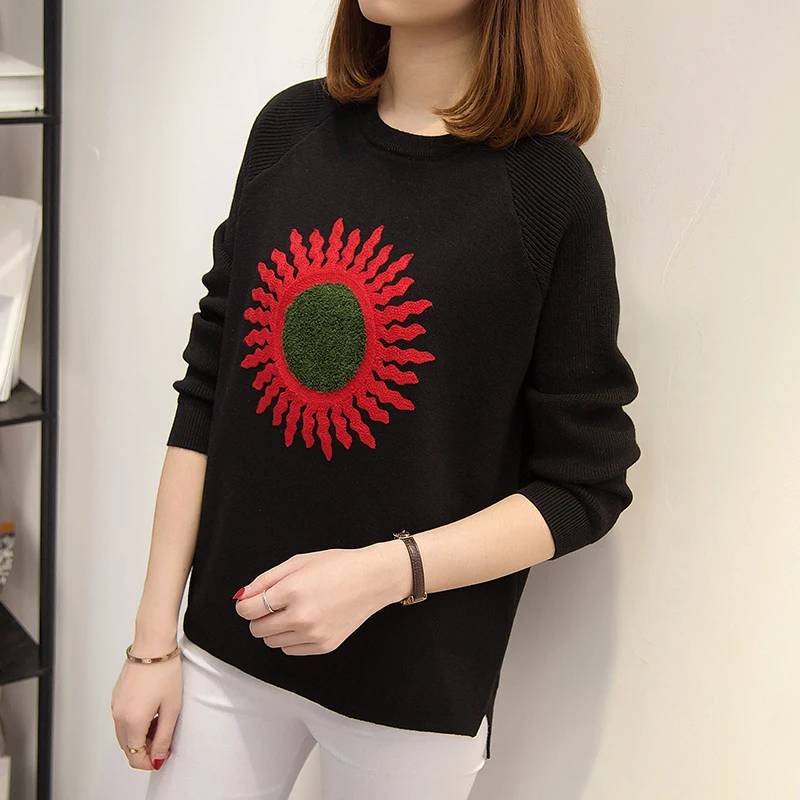 Large Size XL-4XL Flower Embroidery Pullover Sweater Women's 2019 New Autumn Winter Long Sleeve Round Neck Ladies Loose Sweaters | Женская