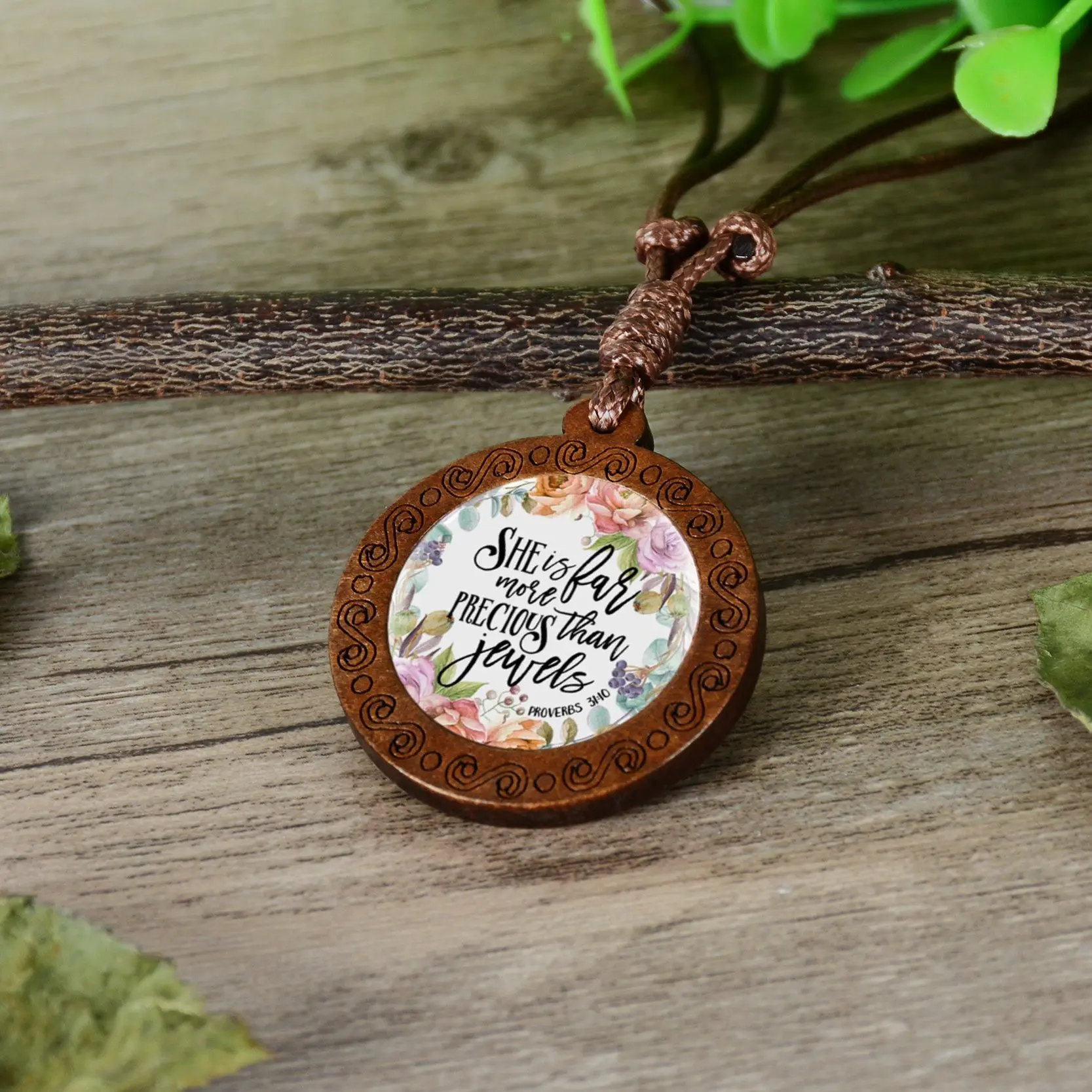 Bible Verse Friendship Theme Wood Pendant Necklace Glass Dome Cabochon Chain Statement Gift for Friend | Украшения и аксессуары