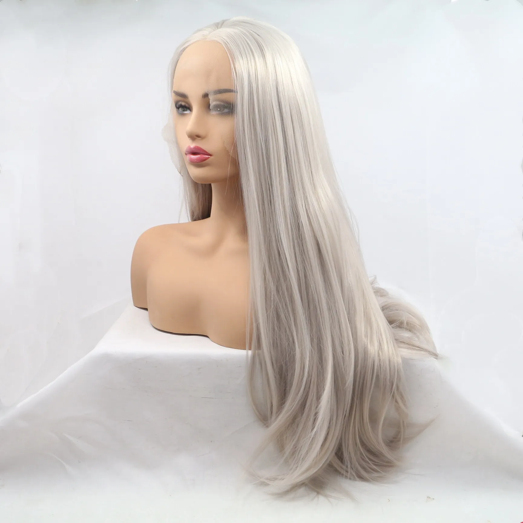 Sylvia Ash Platinum блонд Натуральные Прямые Синтетические волосы на фронте Длинные