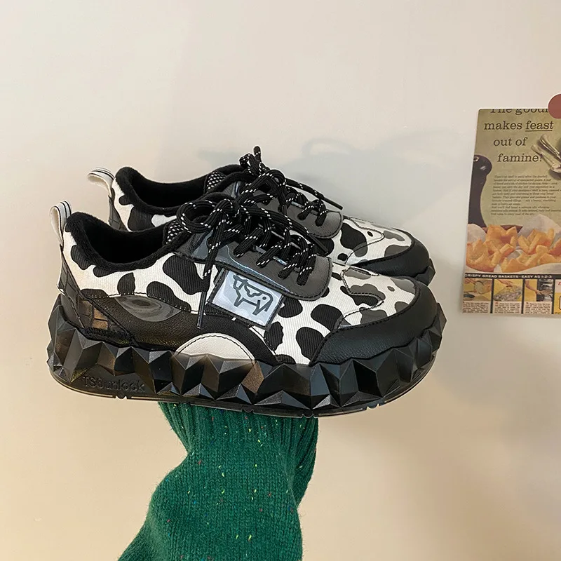 Thick Warm Women Shoes Autumn Cow Leopard Print Big Toe Shoes Flat Thick Bottom Shoes Ladies Casual Shoes Fashion 24-21