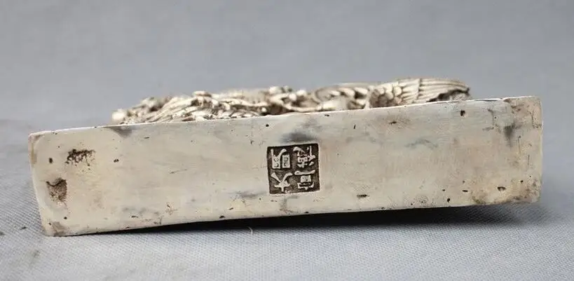 Китайская королевская благоприятная статуя дракона и феникса тибетская