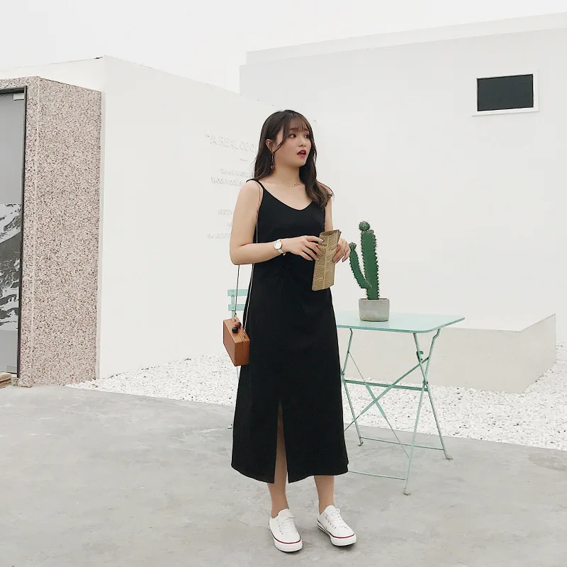 

2020 New large women's high waist V-neck split suspender dress in spring and summer