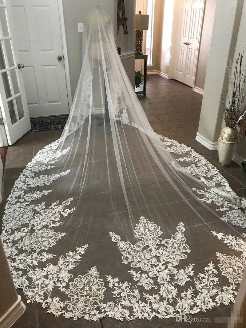 

Best Selling Cathedral Length Bridal Veils with Appliques In Stock Long Wedding Veils 2019 Vestido De Noiva Longo Wedding Veil