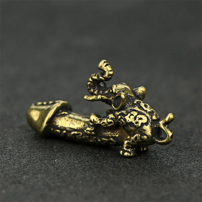 Mini Vintage Brass Elephant Key Ring Decorative Car Pendant Ornament Craft Animal Figurines Home Bar Party Desk Decoration Gift | Дом и сад