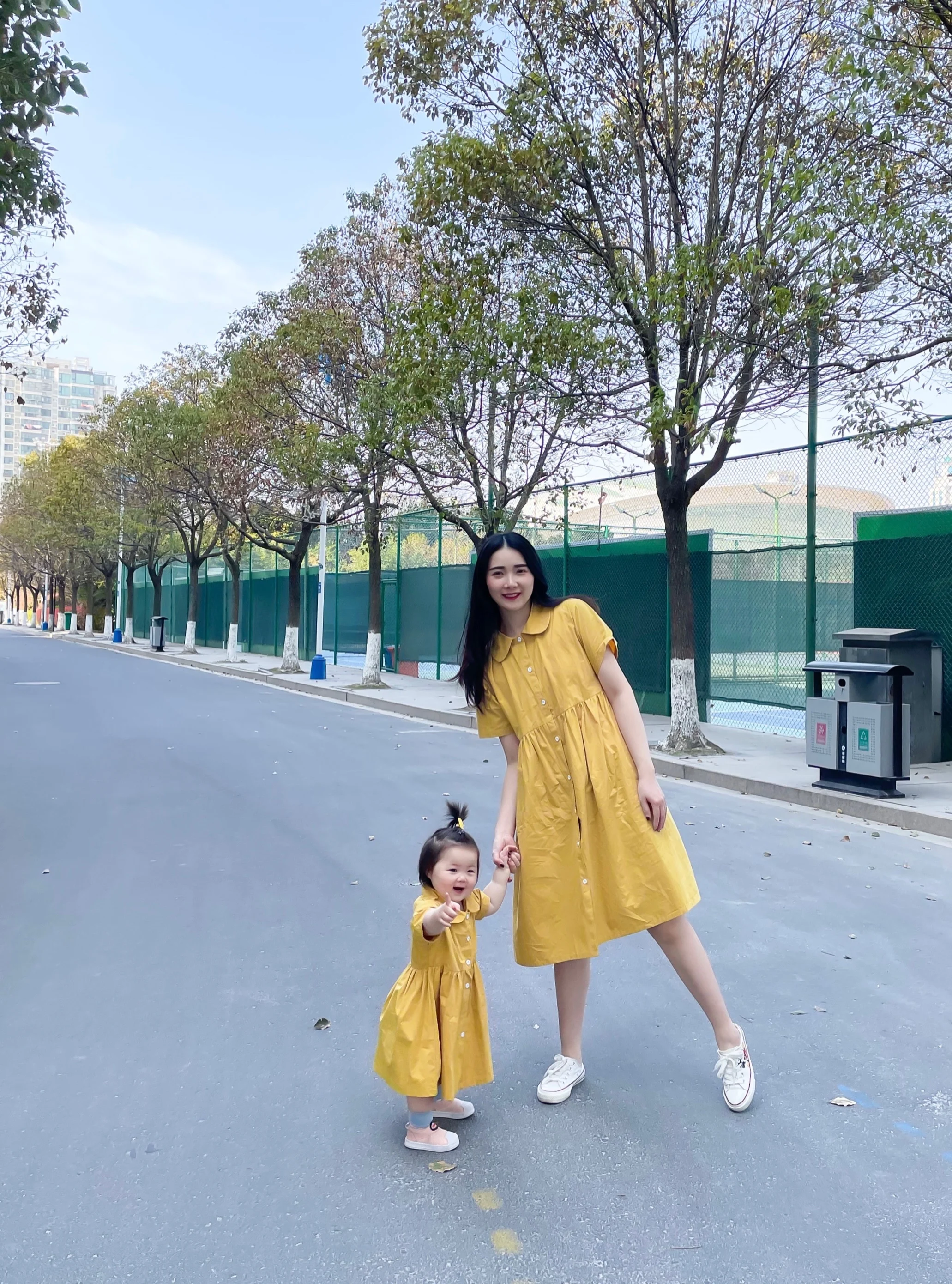 

Adult Mom Baby Girls Dresses for Family Matching Clothing Mother Daughter Matching Fashion Dress