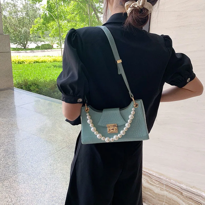 

Women's Bag 2020 New Armpit Bag Net Red French Kendou Same Paragraph Portable Pearl Baguette Bag Trend Shoulder Bag