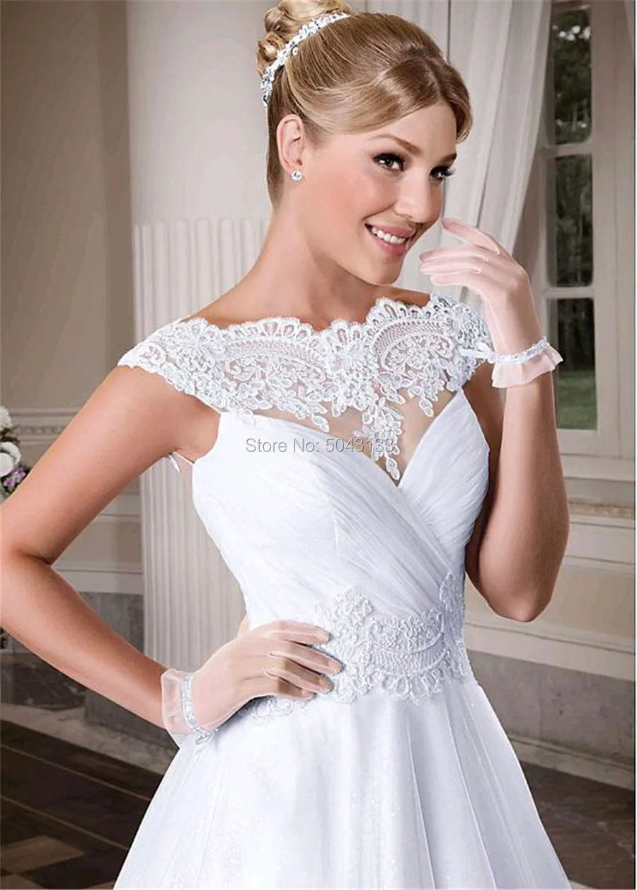 Женское Свадебное платье из мягкого фатина белое невесты А силуэта с вырезом под