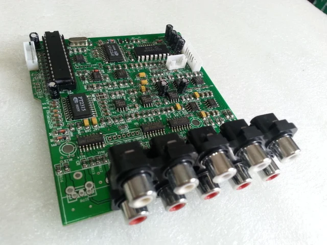 5 1 Передняя панель 6 канальный преусилитель с дисплеем и пультом дистанционного