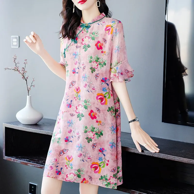

YG brand women's dress 2021 spring and summer new stand collar and coil button silk print dress with lotus sleeve and cheongsam
