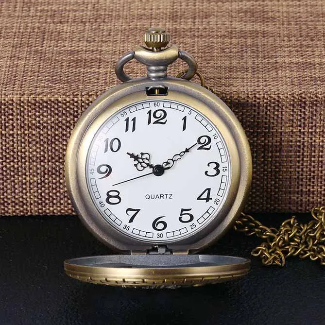 Модные креативные кварцевые часы с двумя лошадками вырезами изысканные большие