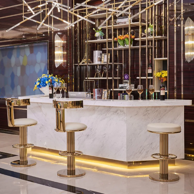 

Барный стул в стиле пост-модерн, Золотистый металлический барный стул, Простой Круглый Светлый роскошный высокий табурет, мебель для бара