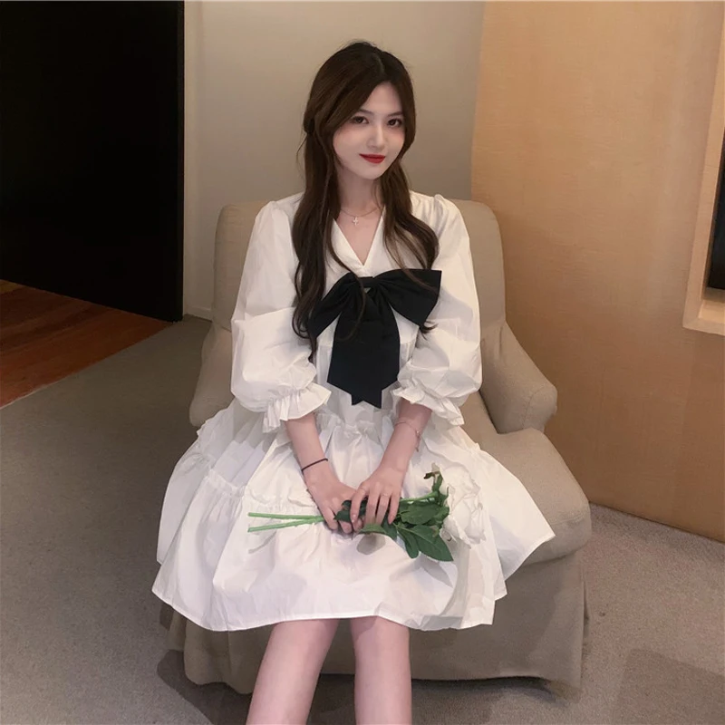 

Women Solid Color Korean White Shirt Dress V-neck Big Bow Loose A Line Ruffle Cake Dress Vintage French Sweet Pleated Robe Femme