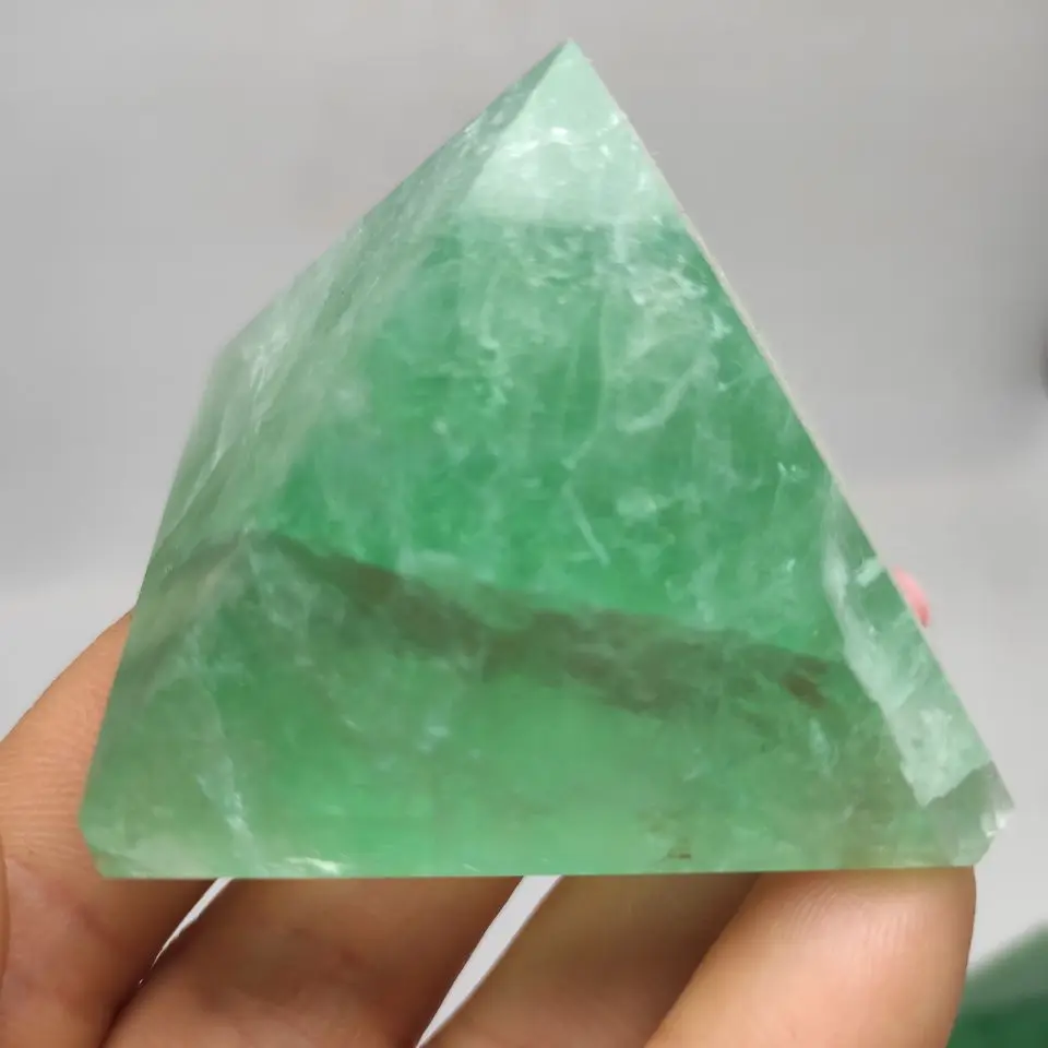 

5cm natural rock green fluorite quartz crystal aura pyramid