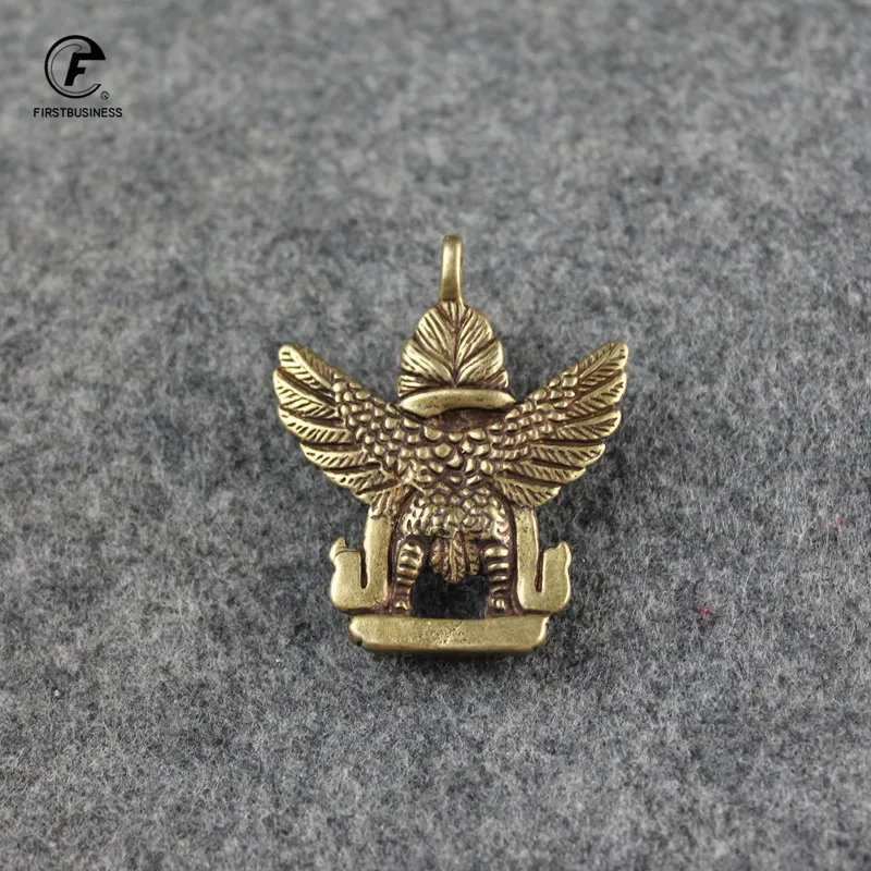 Латунная голова птицы человеческое тело Gargaro Vajra Dapeng птица с золотыми крыльями
