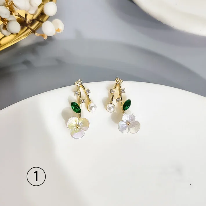Korea Hot Trendy Acrylic Petal Flower Drop Earrings For Women Fashion Jewelry Beach Holiday Rhinestone Dangle Pendientes Brincos | Украшения