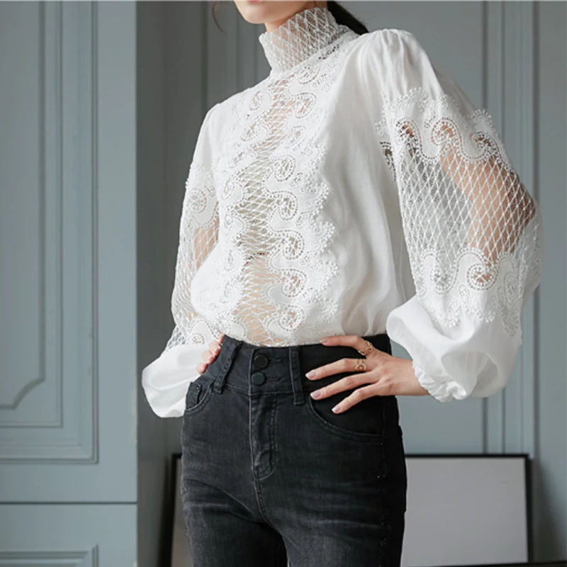 

RUGOD 2021 spring half-high neck bottoming shirt women's lace hollow white shirt with long sleeves