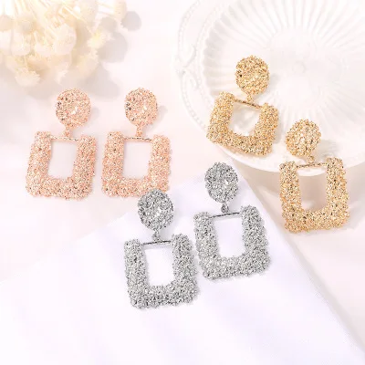 Новые модные массивные геометрические металлические серьги неправильной формы для женщин и девушек аксессуары