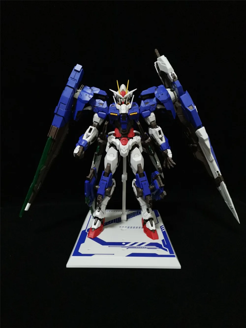 MJH M.J.H.(Дракон Момоко) модель 1/100 мг GN-0000/7 S 00 Гандам семь меч DM024