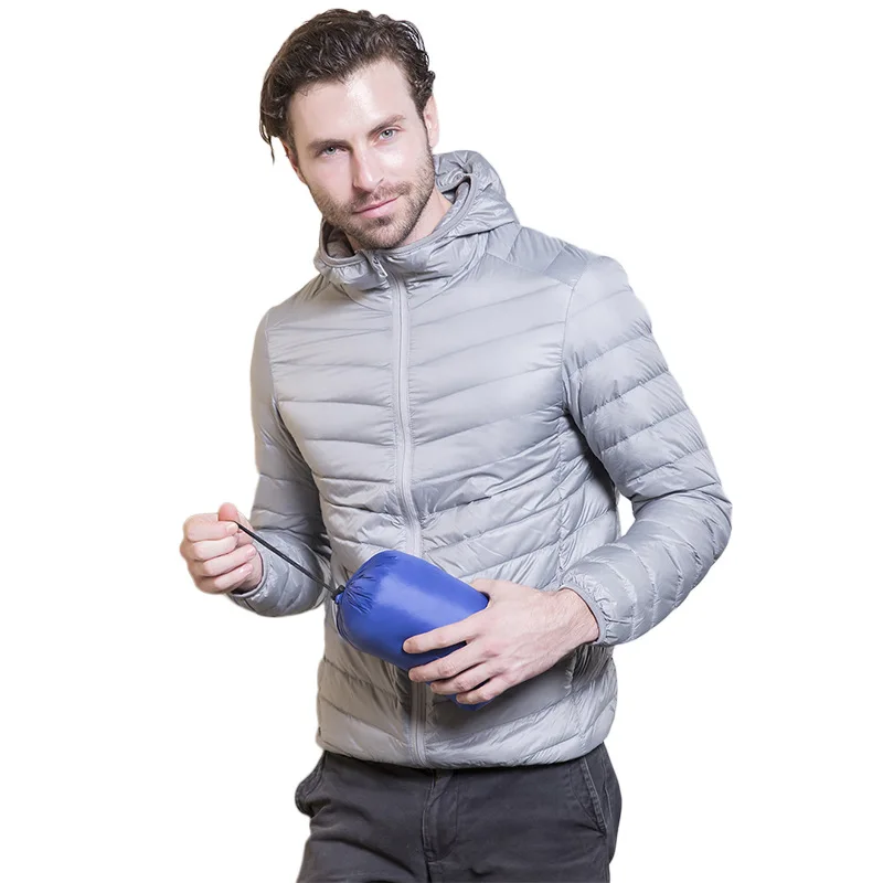 

2020 Autumn Winter Mens Coat Fashion Ultra Light Down Jackets Hooded 95% White Duck Down Jackets Male Coat Thin Slim Down Parkas