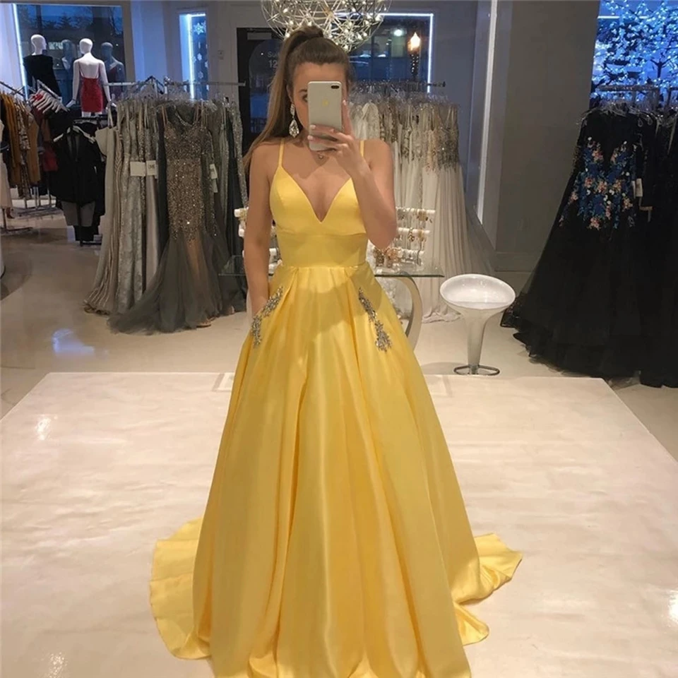 

2021 Yellow Long Prom Dresses Spaghetti Straps Formal Party Sleeveless High Quality Vestidos Satin A-Line Simple Evening Gowns