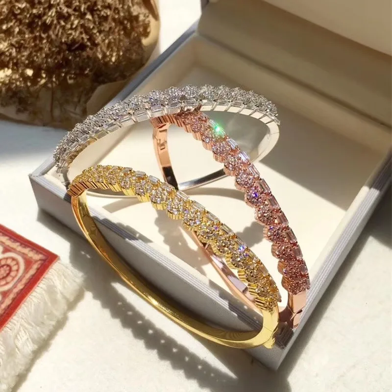 

Designer Fashion Copper Jewelry 3A Cubic Zirconia Party Bangle