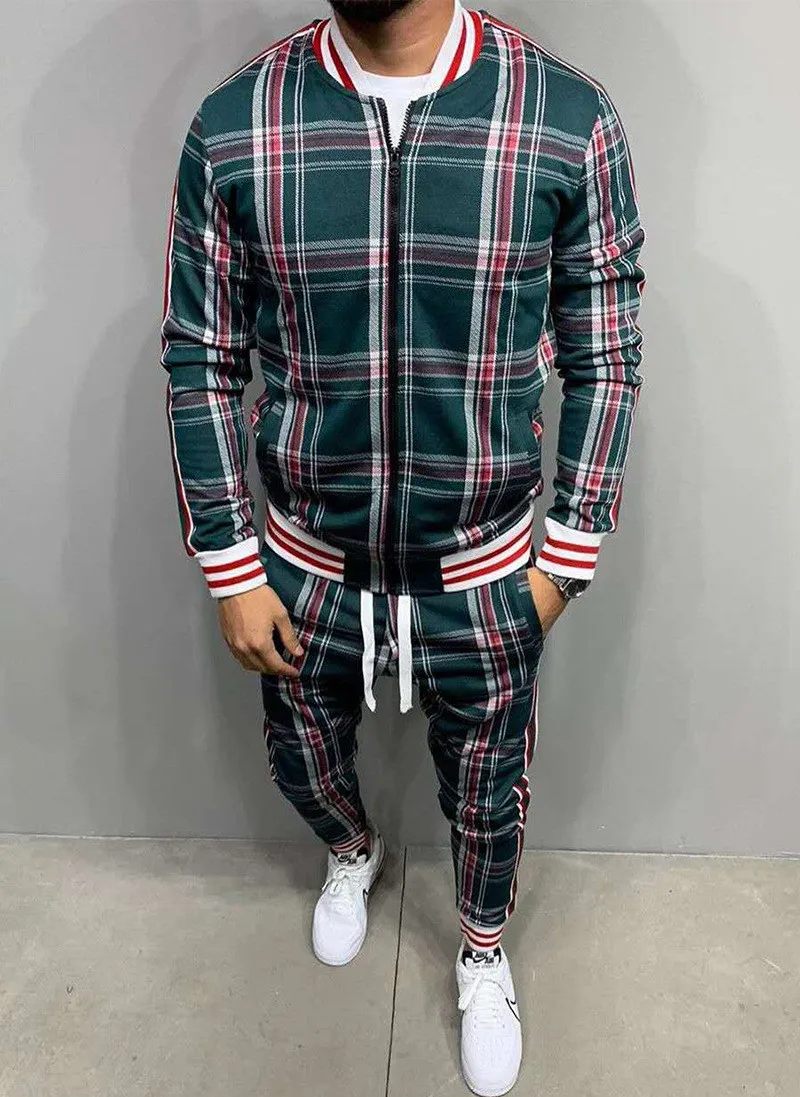 

New Spring Mens Tracksuit Fashion Casual Men Fitness Sets Patchwork Hooded Sweatshirt Sweatpants Sports Suit Streetwear 2021