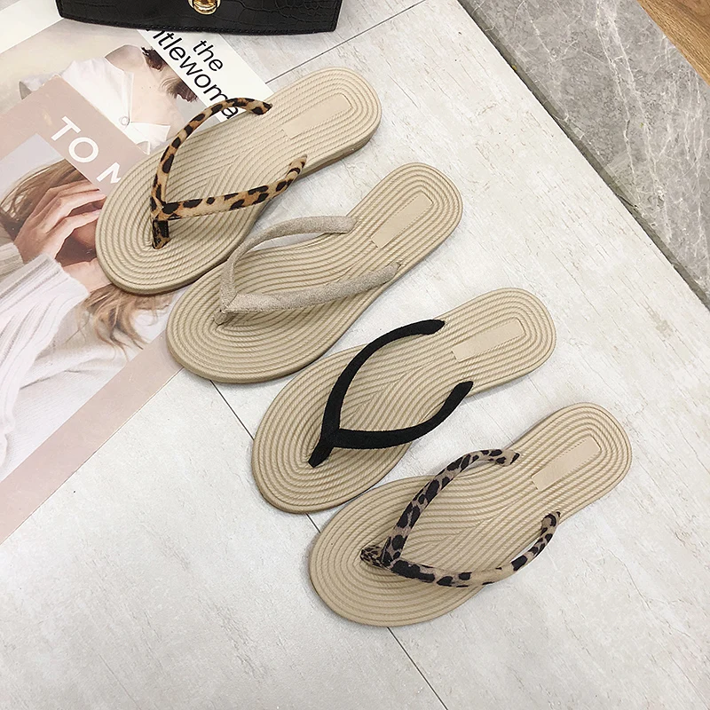 

ELLALEE Flip-flop Women 2021 New Slipper Fashion Web Celebrity Ins Straw Sandals with Simple Flat Shoes Female Beach Sandals