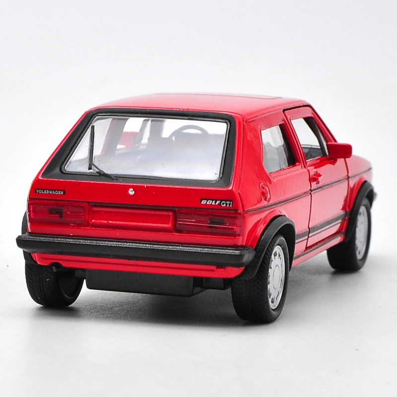 Лидер продаж модель автомобиля из сплава Golf GTI 1:36 игрушечной машины с имитацией