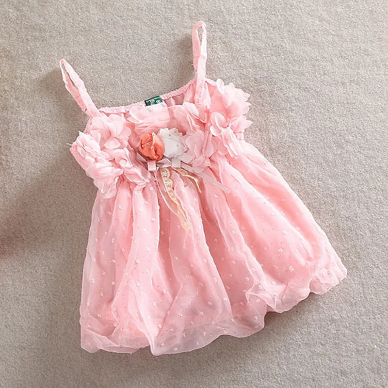 Детский шифоновый комплект из футболки на бретельках и шортов с цветочным