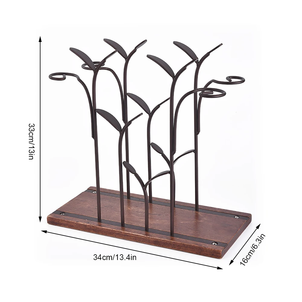 

Kitchen,Dining & Bar