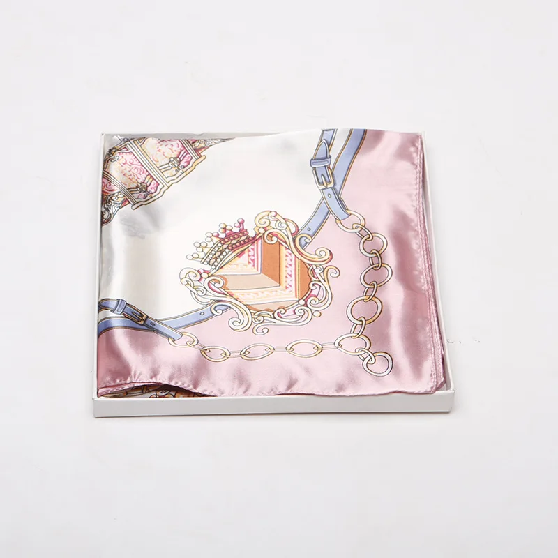 

New Emulation Silk Scarf Women's 90*90cm Satin Carriag Chain Print Outdoor Neck Protection and Decoration Shawl Wrap Female Gift