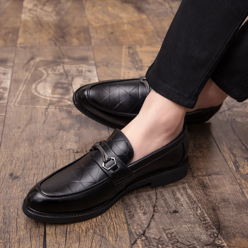 

Elegant Business Dress Shoes Men Retro Patent Leather Designer Office Oxford Shoes for Men Leather Shoes Male Social Shoe Black