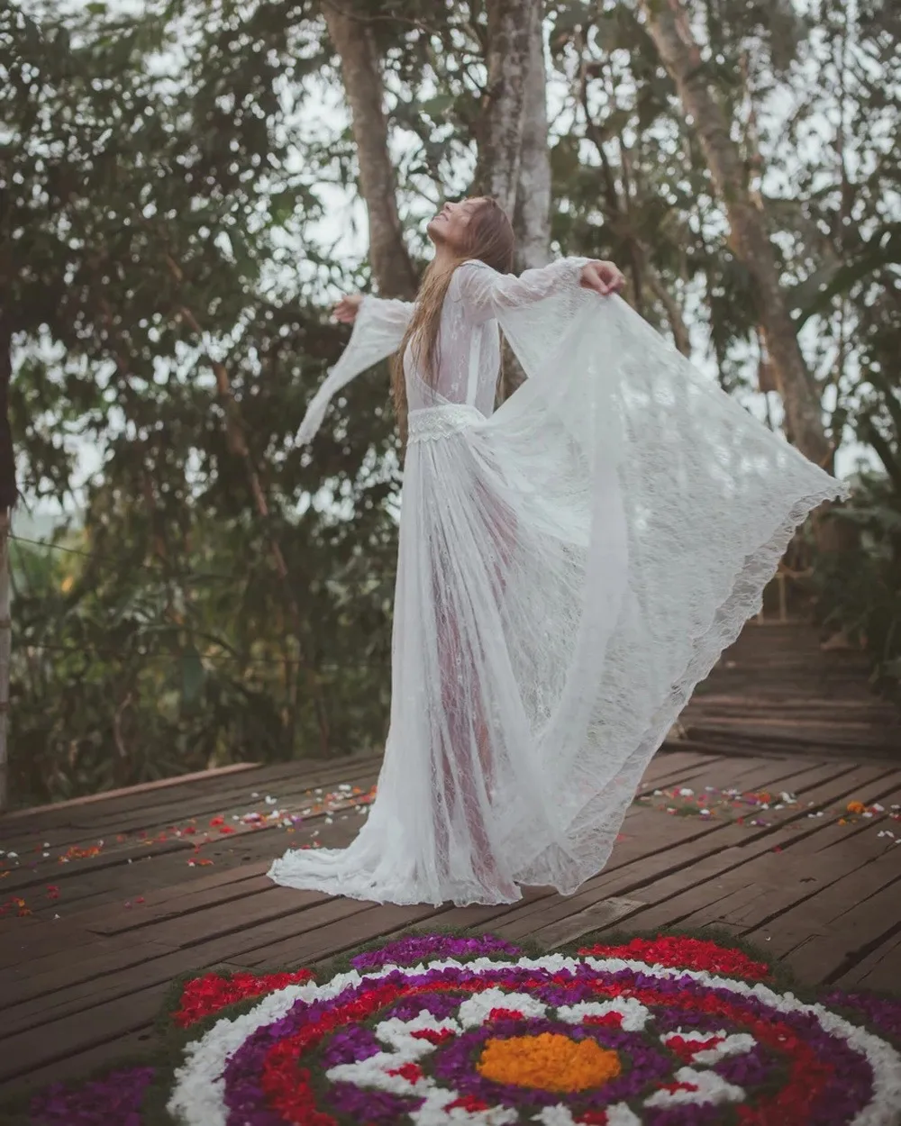 White Sexy Maternity Dresses For Photo Shoot Lace Fancy Pregnancy Dress Photography Props Flare Sleeve Pregnant Women Maxi Gown