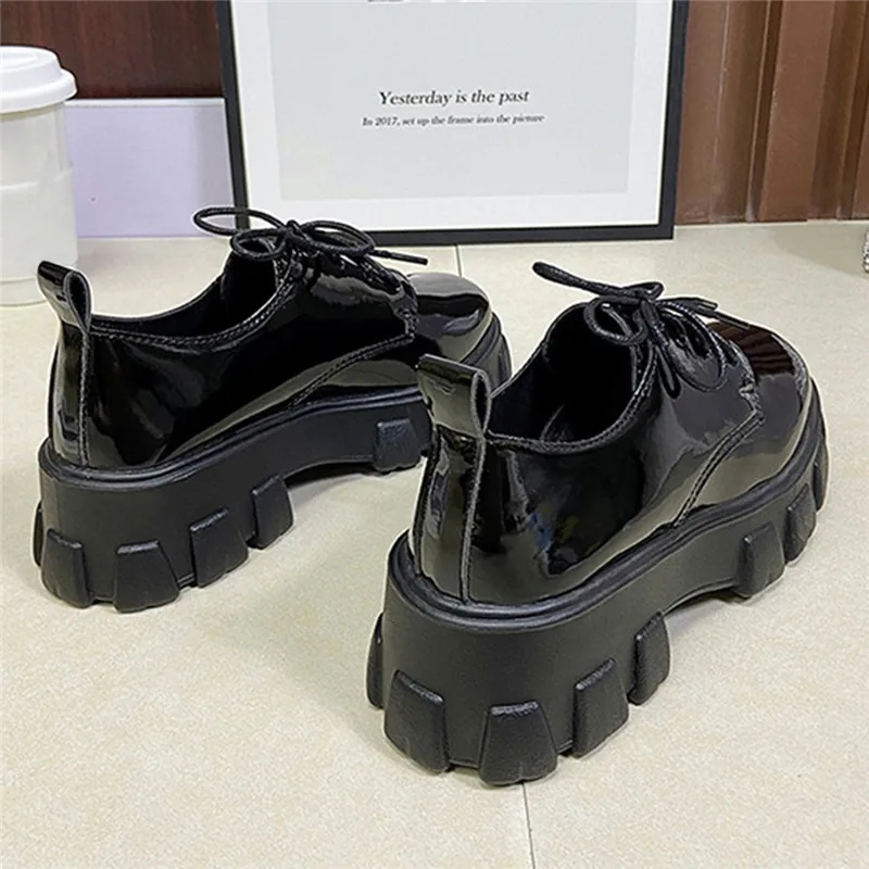 

Autumn Boots Women Platform Shoes Thinken Heel Chunky Sneakers Black Punk Boots Shoes Height Increasing Botas for Woman 2021