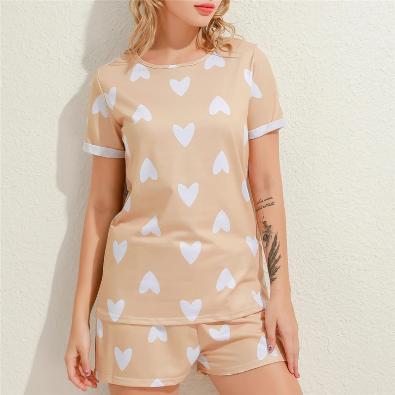 Women Summer Two Pieces Set Casual Heart Printed O Neck Short Sleeves Tops Elastic Waist Shorts Fashion Female Clothing Suit |