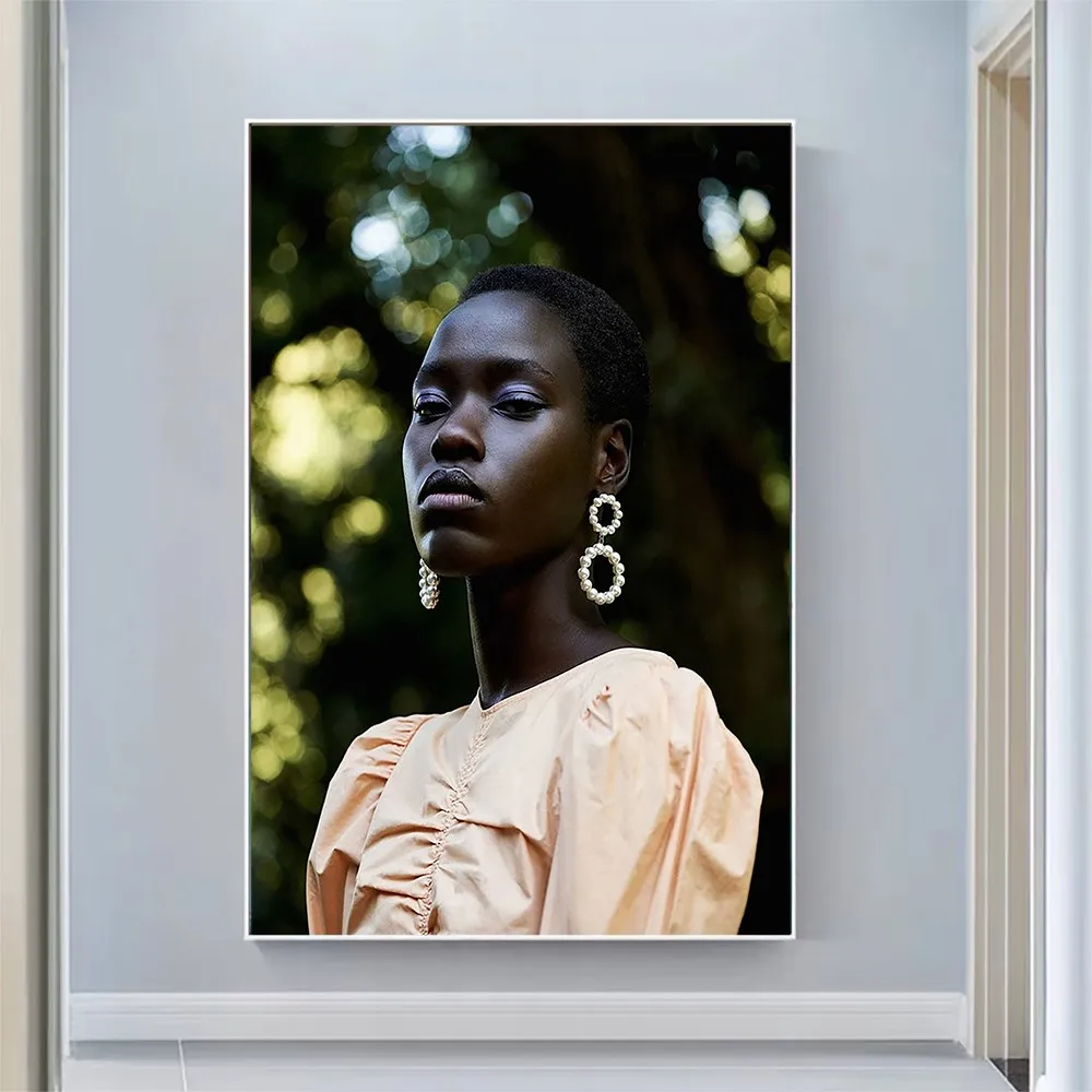 

Привлекательная модель Awar Odhiang, красивый купальник для девушек, искусственная ткань, Постер HD, искусство, украшение для дома, подарок