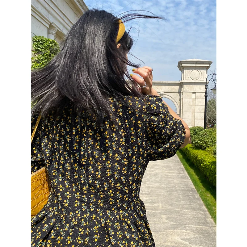 

Women shivering Bow Tie Long Floral Print Dress Vintage Long Sleeve Casual Loose Pleated Dress Ruffles Party Dress Vestidos